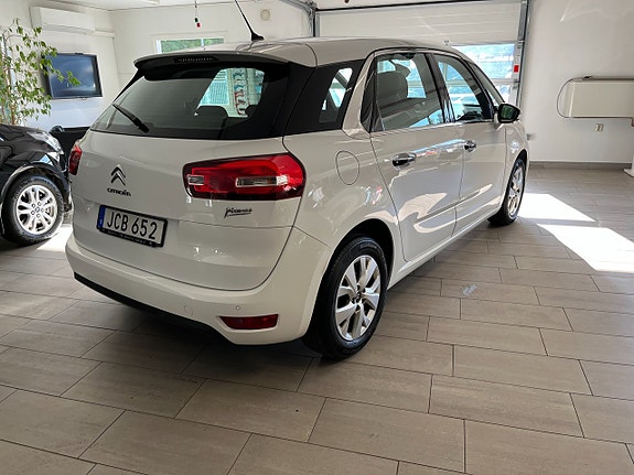 Citroen C4 Picasso 8 of 15