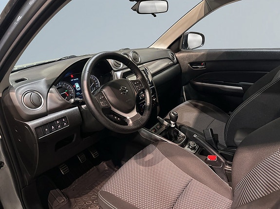 Suzuki Vitara 7 of 21