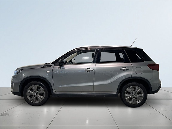 Suzuki Vitara 4 of 21