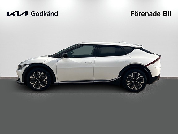 Kia EV6 4 of 24
