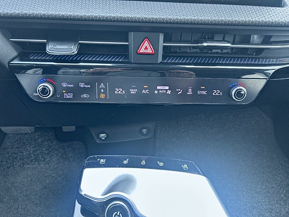 Kia EV6 13 of 24
