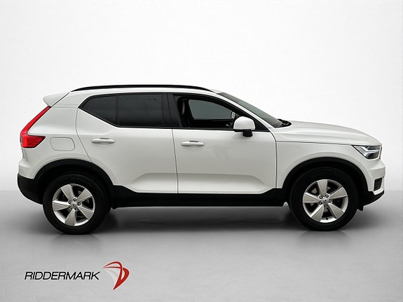 Volvo XC40 6 of 27