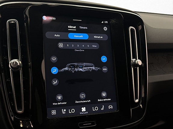 Volvo XC40 20 of 30