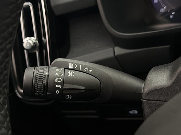Volvo XC40 29 of 30