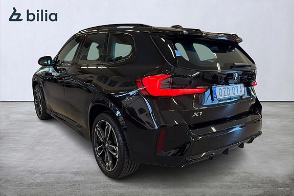 BMW X1 2 of 19