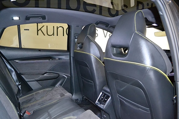 Skoda Enyaq 12 of 12