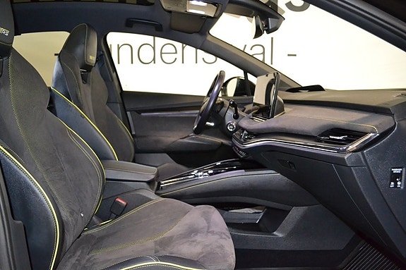 Skoda Enyaq 9 of 12