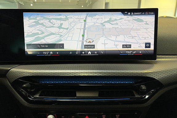 BMW 320d 19 of 23
