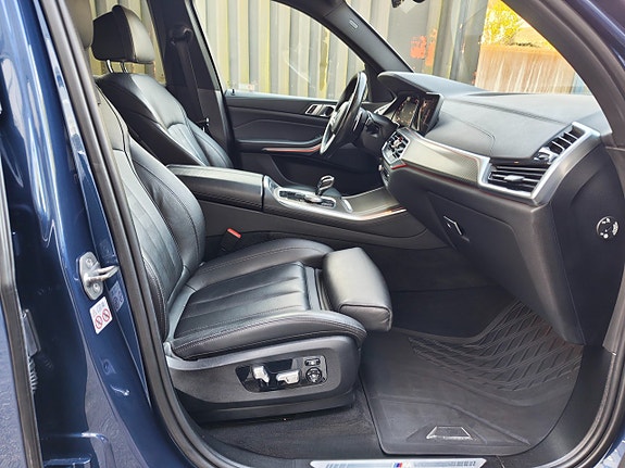 BMW X5 26 of 30