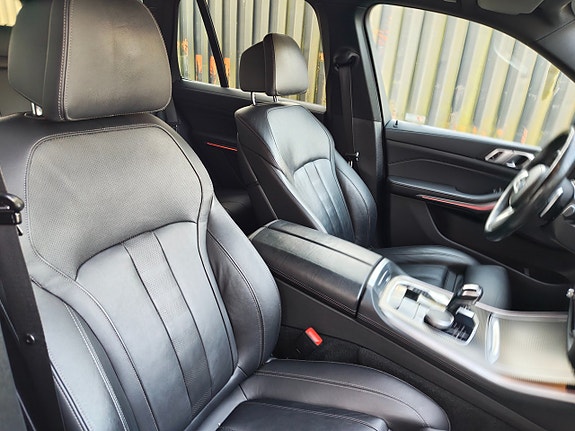 BMW X5 27 of 30
