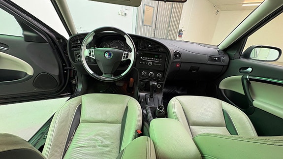 Saab 9-5 15 of 24