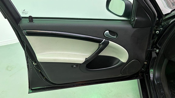 Saab 9-5 13 of 24