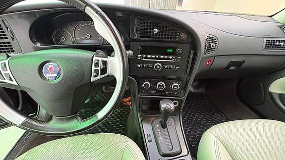 Saab 9-5 14 of 24