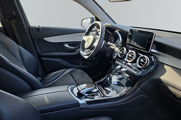Mercedes-Benz GLC220 d 8 of 10