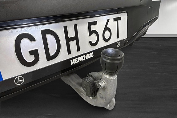 Mercedes-Benz EQA250 14 of 18