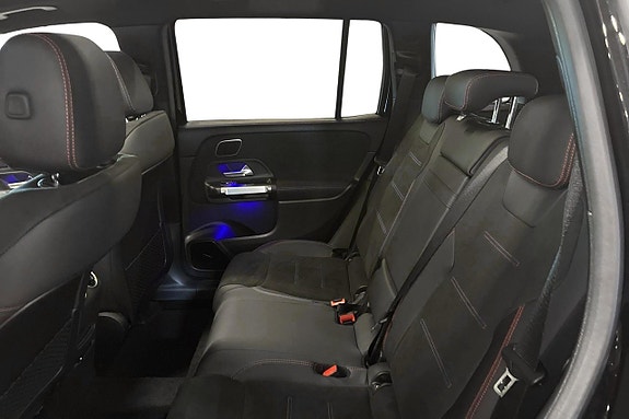 Mercedes-Benz GLB220 d 8 of 16