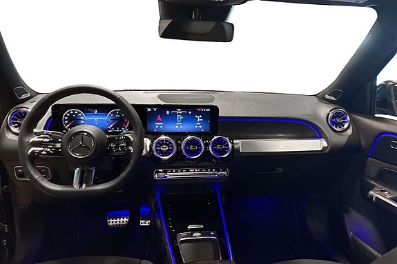 Mercedes-Benz GLB220 d 6 of 16