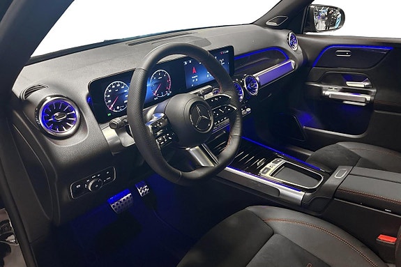 Mercedes-Benz GLB220 d 16 of 16