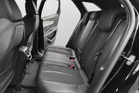 Peugeot 3008 13 of 19