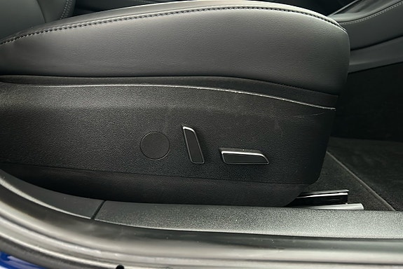 Tesla Model 3 16 of 24