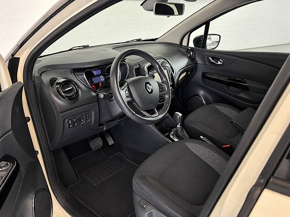 Renault Captur 6 of 14