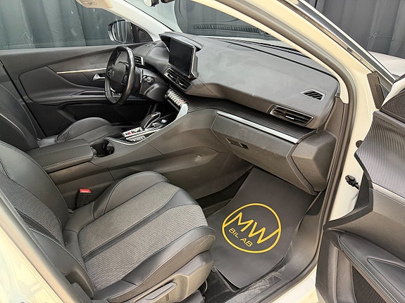 Peugeot 3008 6 of 13