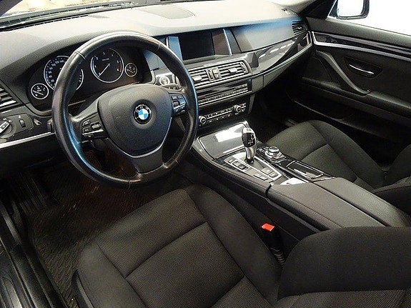 BMW 520d 9 of 13