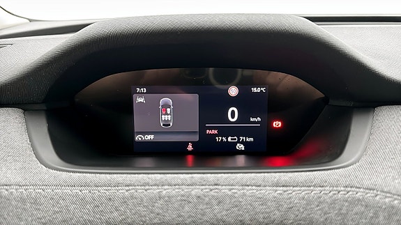 Skoda Enyaq 15 of 23
