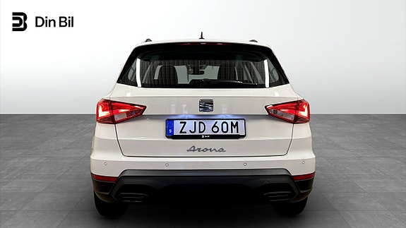 Seat Arona 5 of 18