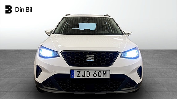 Seat Arona 4 of 18