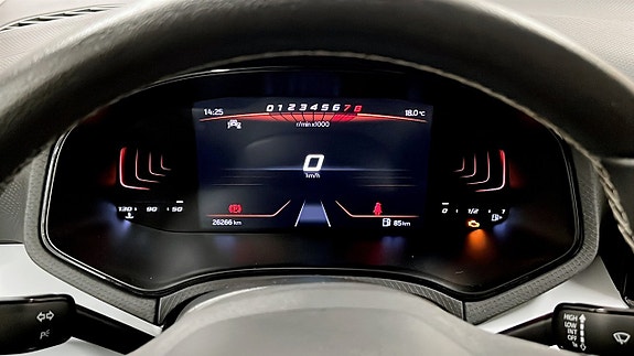 Seat Arona 17 of 18