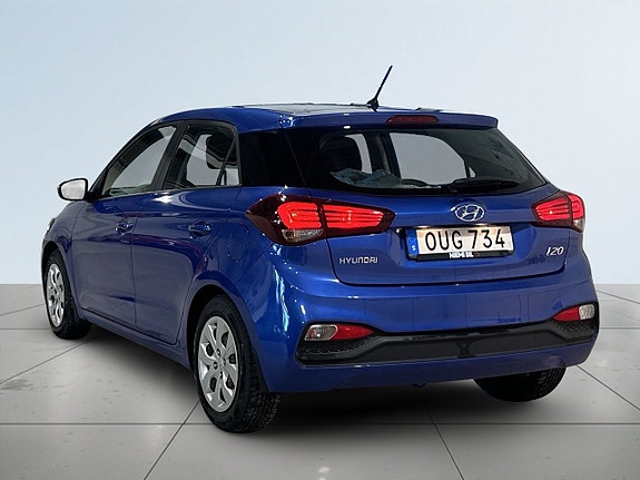 Hyundai i20 5 of 19