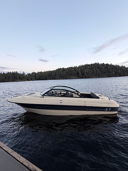 Askeladden Z7 23 fot – Jättefint skick, välutrustad 5 of 8