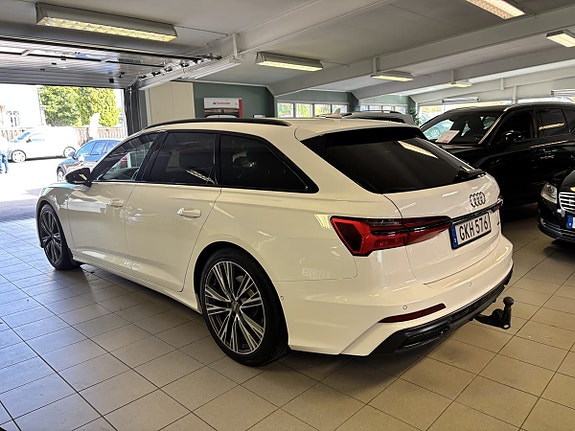 Audi A6 4 of 14