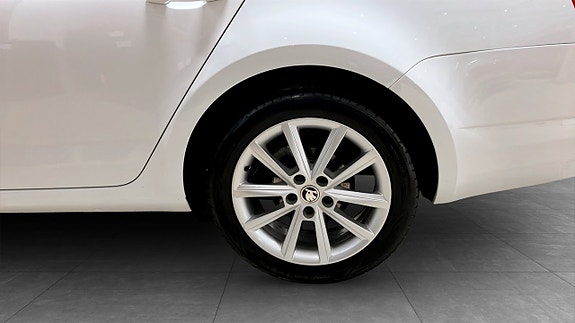 Skoda Octavia 6 of 12