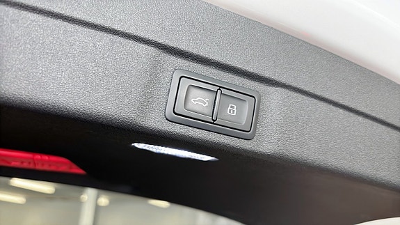 Audi A6 15 of 21