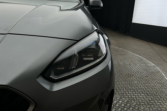 BMW 120 11 of 22