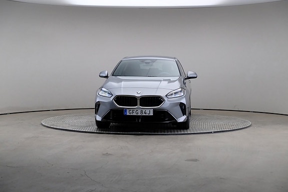 BMW 120 3 of 22