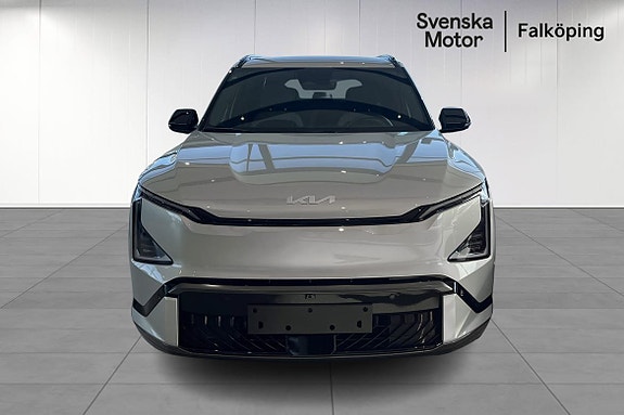 Kia EV5 2 of 17