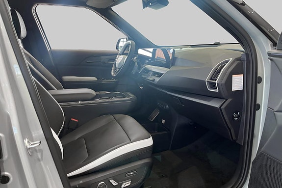 Kia EV5 9 of 17