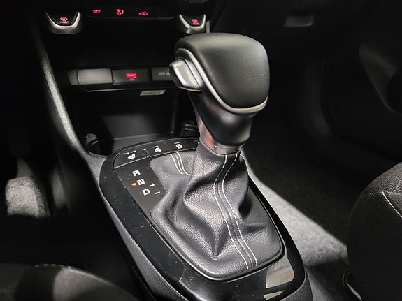 Kia Picanto 10 of 13