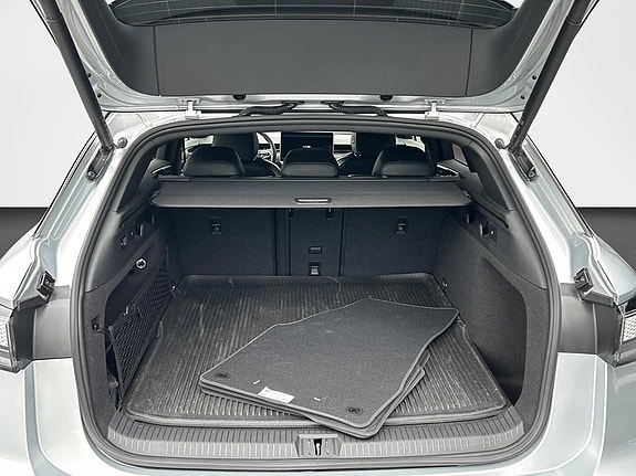 Volkswagen ID.7 5 of 14