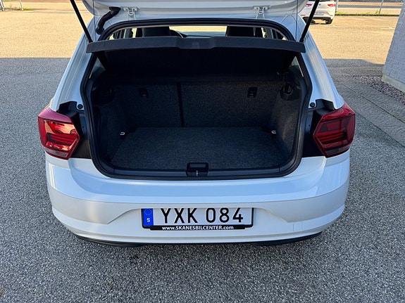 Volkswagen Polo 15 of 15