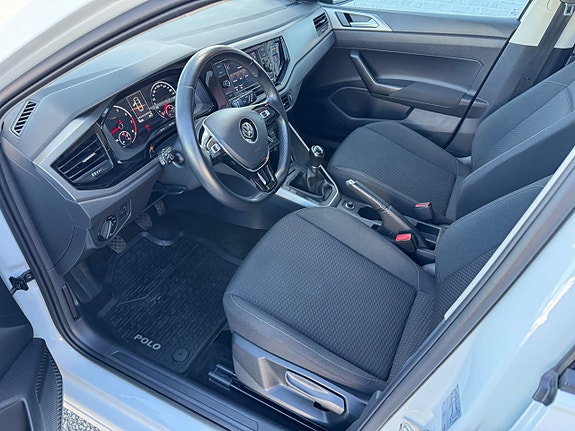 Volkswagen Polo 9 of 15