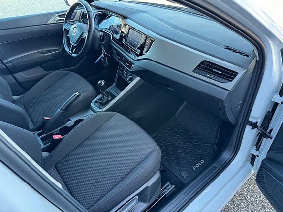 Volkswagen Polo 12 of 15