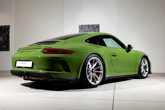 Porsche 911 GT3 9 of 23