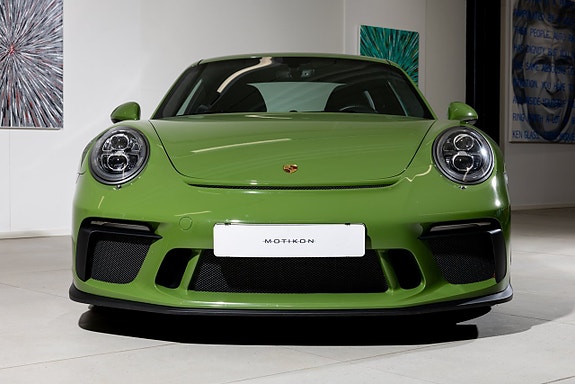 Porsche 911 GT3 13 of 23