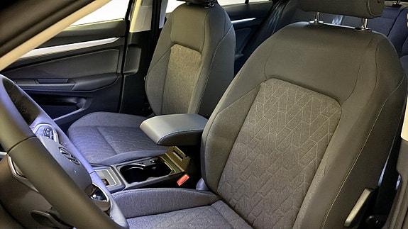 Volkswagen Golf I 8 of 12
