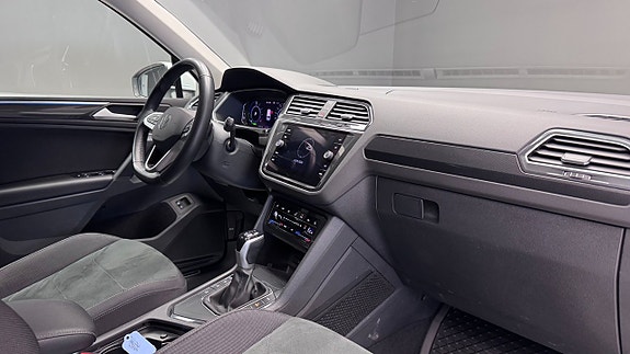 Volkswagen Tiguan 7 of 21