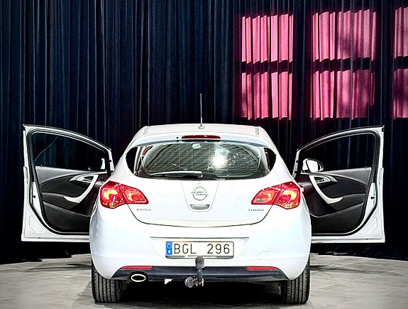 Opel Astra 6 of 20